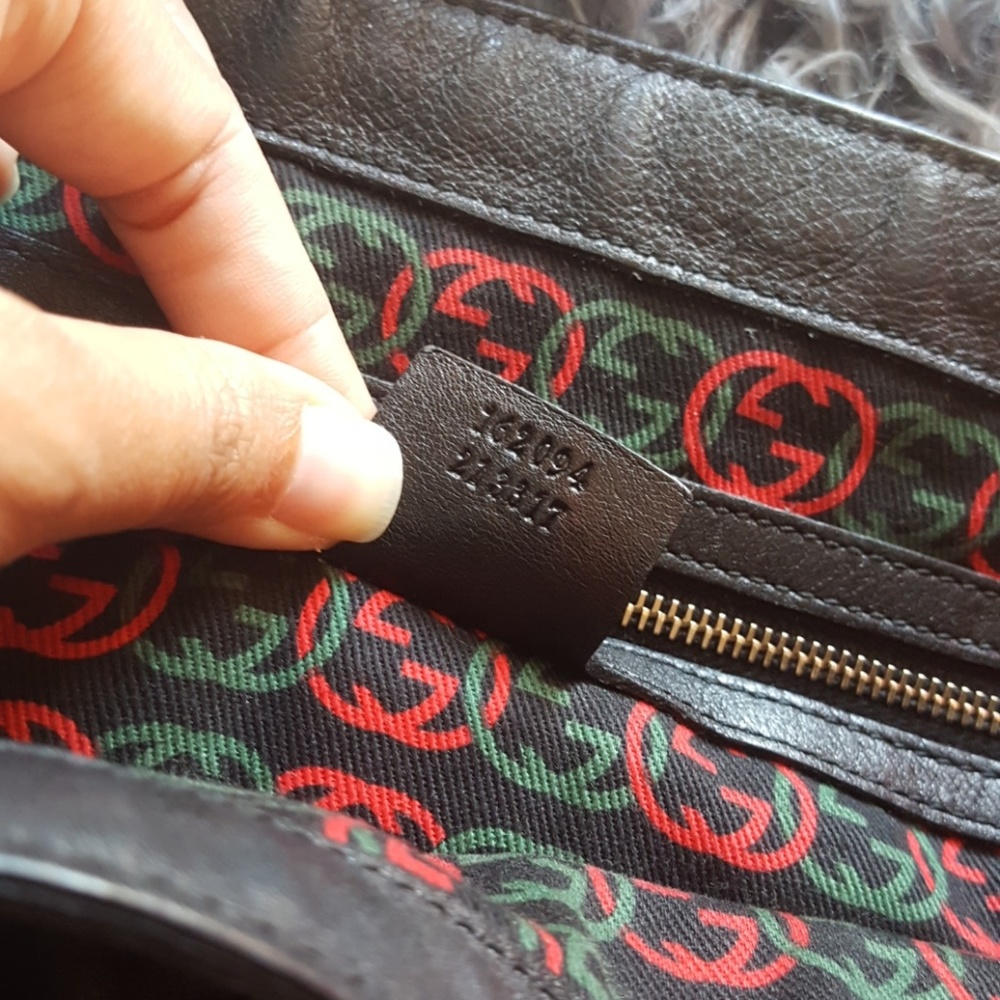 Black & Gold Gucci Handbag - Picture 5 of 5